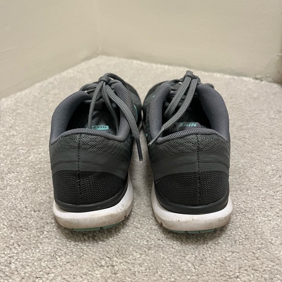 Nike Flex Trainer 6 Women's Cross-Training Shoes, Women’s size 7 - Picture 2 of 11